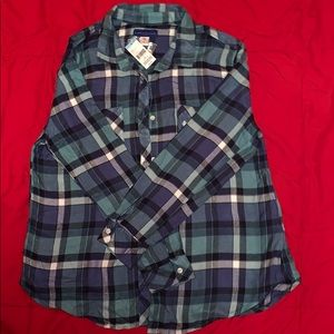 Simply styled flannel
